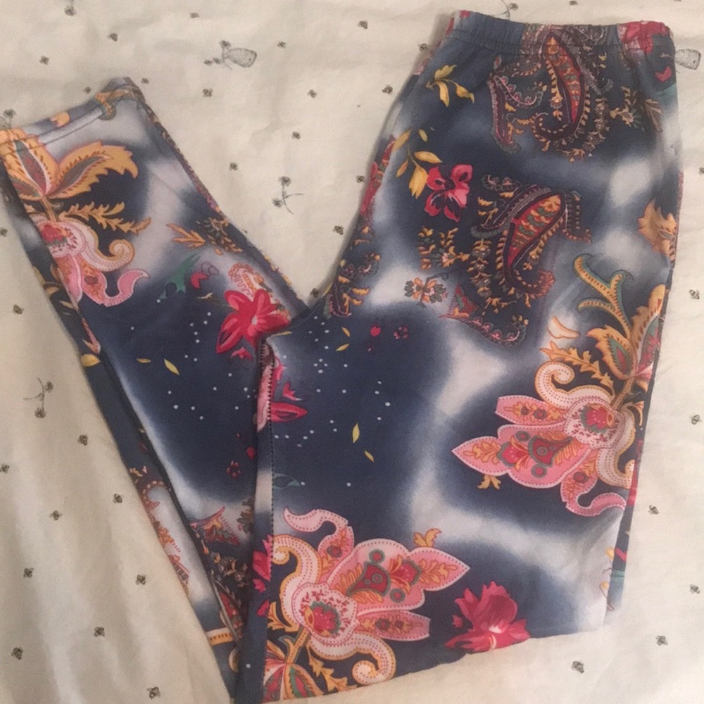 Super Soft Blue & Pink floral leggings
